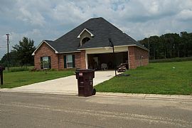 Beautiful 3 Bedroom in Denham Springs, LA