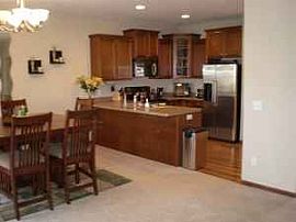 Luxurious 2007 Townhouse in Ramsey, MN