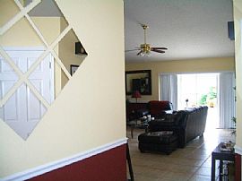 4/2 Single Family HomePool Hot Tub Fence in Saint Cloud, FL (Photo 4 of 6)