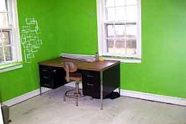 A home away from home blocks from campus in College Park, MD (Photo 4 of 4)