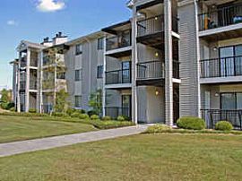 BEAUTIFUL 1BDROOM AVAILABLE NOW!!!!! in Wilmington, NC (Photo 1 of 4)