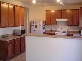 1st MO RENT FREE! 3/3 HOUSE W/VIEWS!! in Tucson, AZ (Photo 4 of 6)