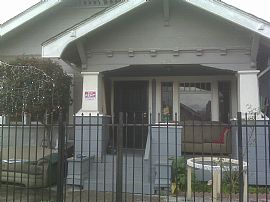 2 bedroom house for rent. Available NOW. in Los Angeles, CA