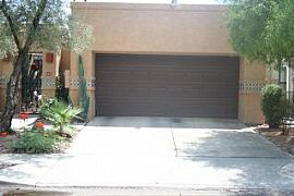 Cute 2 Bedroom 1 Bath Townhouse in Tucson, AZ (Photo 5 of 5)