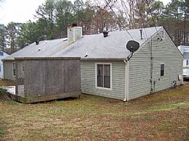 Clean Stepless Ranch Ksu/ I-75 and I-575 in Barrett Parkway, GA (Photo 2 of 4)