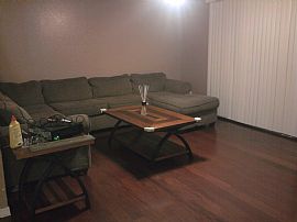  Rent Room By The Week! Available Now! in Glendale, AZ