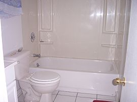 Cozy House in Canton in Baltimore, MD (Photo 3 of 5)