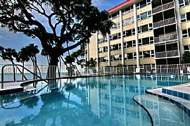 Top Floor Bayfront Condo in Sarasota, FL