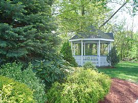 Beautiful and Spacious Two Bedrooms! in Westfield, MA (Photo 4 of 6)