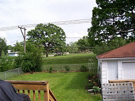 BEAUTIFUL NEWLY RENOVATED 3 BED/2 BATH in Woodridge, IL (Photo 5 of 6)