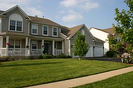 Luxurious Spacious House (District 220) in Hoffman Estates, IL