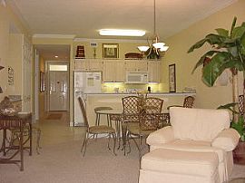 Gulf Shores Gulf Front Condo Deal in Gulf Shores, AL (Photo 4 of 6)