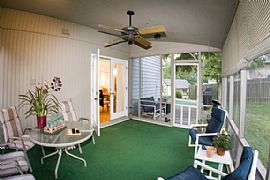 Awesome Spacious Townhome in Dunwoody, GA (Photo 5 of 6)