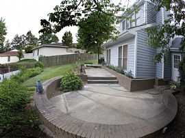Awesome Spacious Townhome in Dunwoody, GA (Photo 6 of 6)