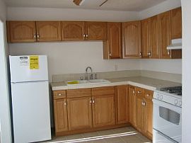 House & Private Yard in Santee, CA (Photo 4 of 5)