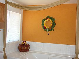 Immaculate Home in Great Neighborhood in Mammoth Lakes, CA (Photo 4 of 6)