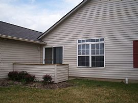 3BR/2BA Spacious Condo (SE Indy) in Indianapolis, IN