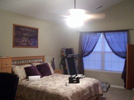 3BR/2BA Spacious Condo (SE Indy) in Indianapolis, IN (Photo 4 of 6)