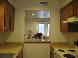 Newly Renovated Cinnamon Creek Townhome in Norman, OK (Photo 3 of 5)