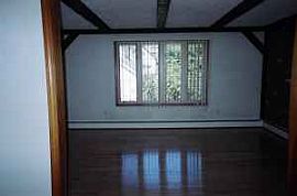 Beautiful 2 bedroom in Lincoln, RI in Lincoln, RI (Photo 2 of 4)