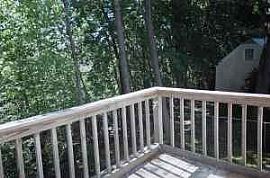 Beautiful 2 bedroom in Lincoln, RI in Lincoln, RI (Photo 3 of 4)