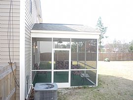 Beautiful Northeast Living in Columbia, SC (Photo 5 of 6)