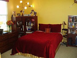 Beautiful 2BR/2.5 BA Townhouse in Pleasant Hill, CA (Photo 5 of 5)