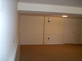 Brick colonial in Elizabethtown, KY (Photo 5 of 6)