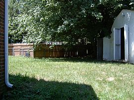 Brick colonial in Elizabethtown, KY (Photo 6 of 6)