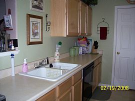 GREAT 3 BDRM 2 BATH CONDO in Denver, CO (Photo 2 of 5)