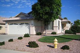 Fully Furnished 3 bedroom 2 bath  in Gilbert, AZ