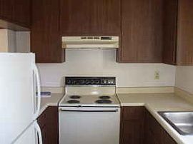 Awesome 2 Bedroom 1.5 Bath townhome! in Petaluma, CA (Photo 2 of 5)