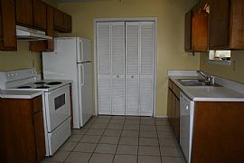 Cozy 1000sqft,considering offers,pets ok in Crestview, FL (Photo 2 of 3)