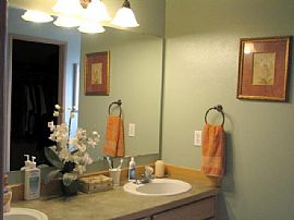 3BD 2.5 BATH IN GATED COMMUNITY ELEMENTA in Spanaway, WA (Photo 5 of 6)