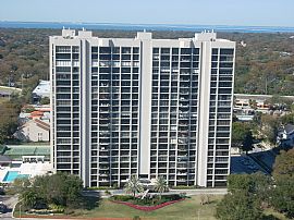 Bayshore Blvd Waterfront Condo in Tampa, FL