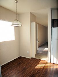 BIG 1300sf 3BR/3BA Apt. For Rent in Phoenix, AZ (Photo 4 of 5)