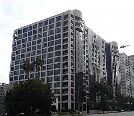 LUXURY LIVING/ DESIGNER CONDO in Los Angeles, CA (Photo 6 of 6)