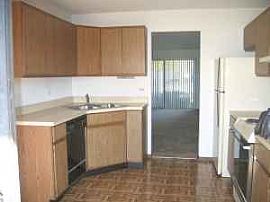 2 Bed 2 Bath Ldry in unit, Naperville in Naperville, IL (Photo 3 of 4)