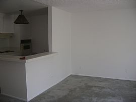 Glendale Hills Condo in Glendale, CA (Photo 2 of 6)