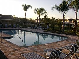 Town home, many upgrades, gated 3/2.5/1 in Wesley Chapel, FL (Photo 4 of 6)