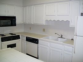 Charming community feel! Perfect Loc. in Nashville, TN (Photo 5 of 6)