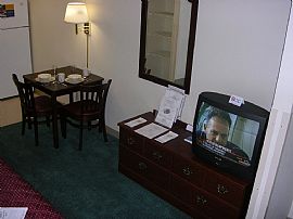 Furnished Studio – Free Utilities and Ca in Memphis, TN (Photo 3 of 5)