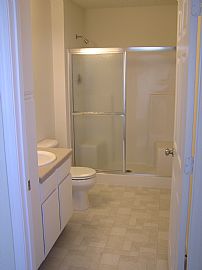 Brand new beautiful SF house in Champaign, IL (Photo 3 of 3)