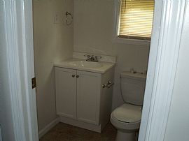 Huntsville Renovated Duplex in Historic District in Huntsville, AL (Photo 4 of 4)