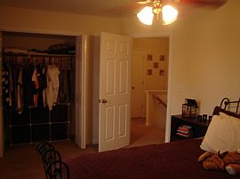 Spacious Townhouse with Extras in Columbia, MO (Photo 6 of 6)