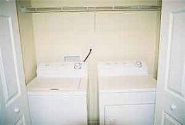 Welcome Home to your Towhouse in Hampton, GA (Photo 5 of 5)