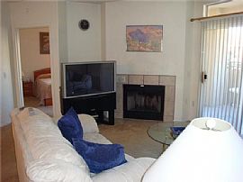 FURNISHED LUXURY CONDO FOR RENT in Phoenix, AZ (Photo 3 of 3)