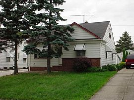 Well Kept Bunglow in Maple Heights, OH