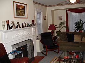 Avail 5/1. Immaculate updated sunny 3 BR in Pawtucket, RI (Photo 3 of 5)