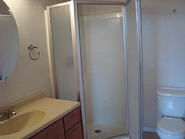 Beautiful Two Bedroom Loft With Garage in Lansing, MI (Photo 5 of 6)